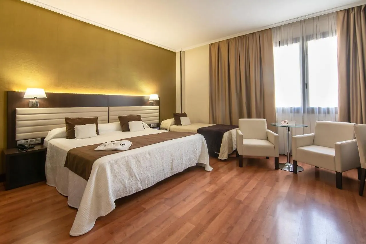 Hotel Monte Puertatierra Кадис