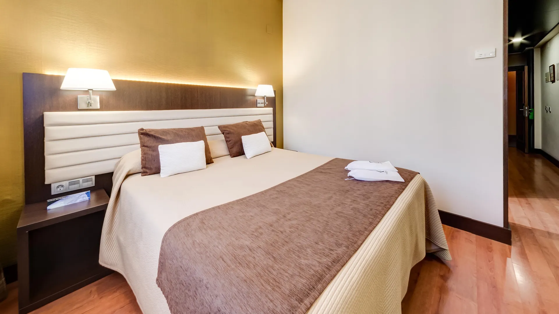 Hotel Monte Puertatierra Кадис