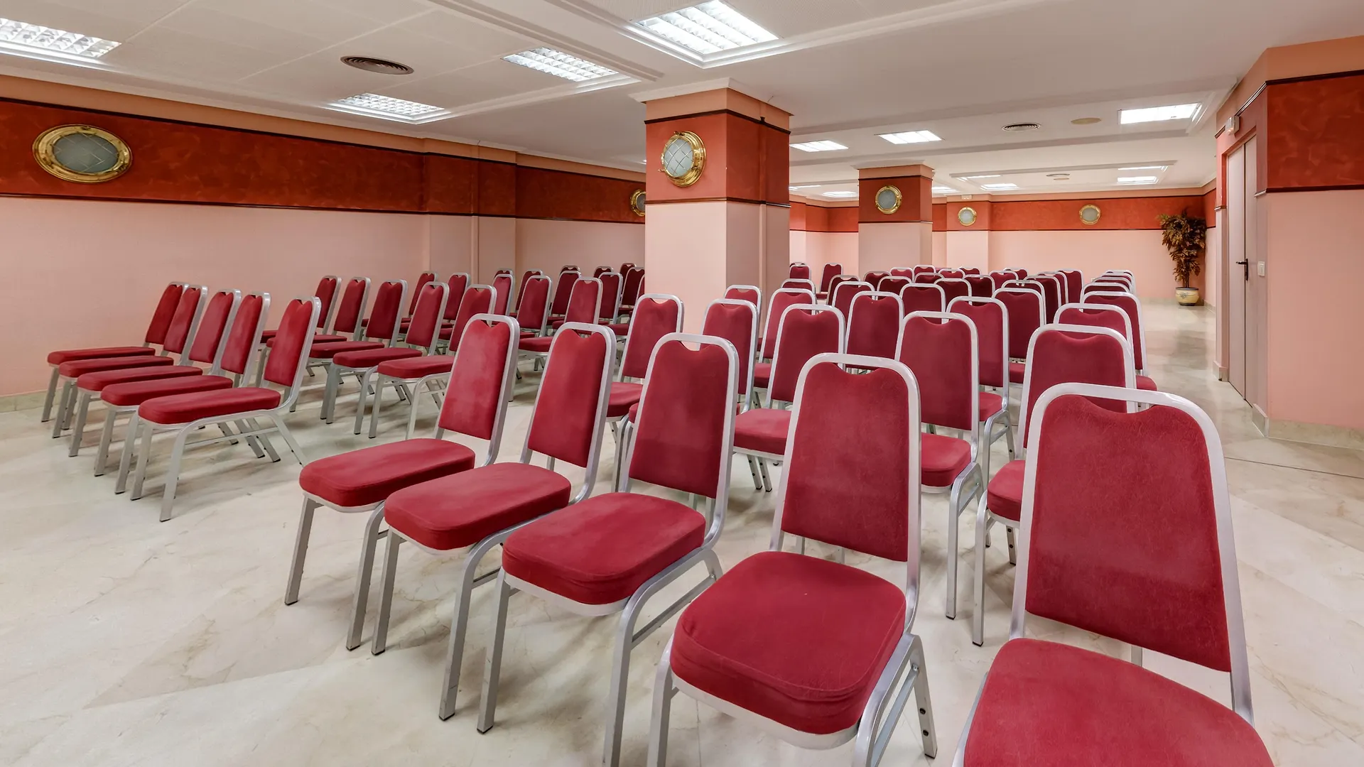 Hotel Monte Puertatierra Кадис